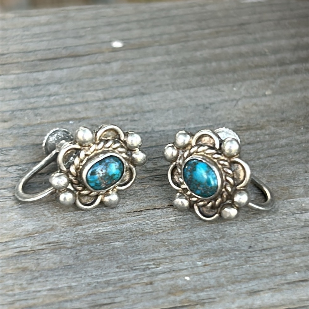 Sterling Silver Turquoise Vintage Screwback Earrings